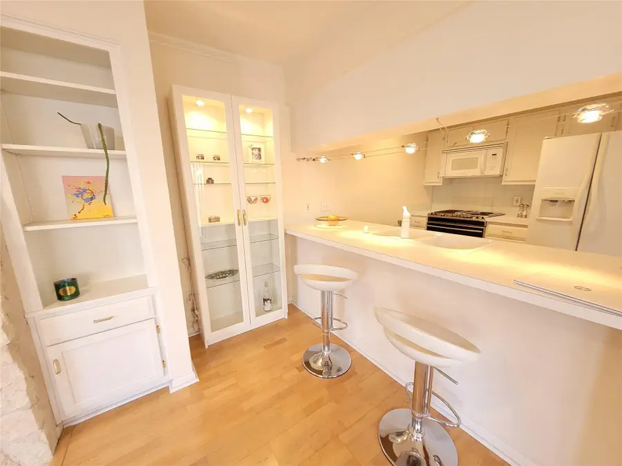 2410 Enfield Rd #7, Austin, TX 78703 - #2