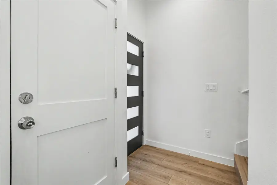 10903 Elm St, Jonestown, TX 78645 - #3