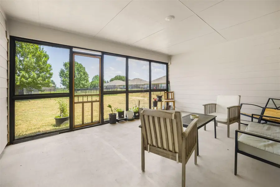 109 Egret Dr, Bastrop, TX 78602 - #3