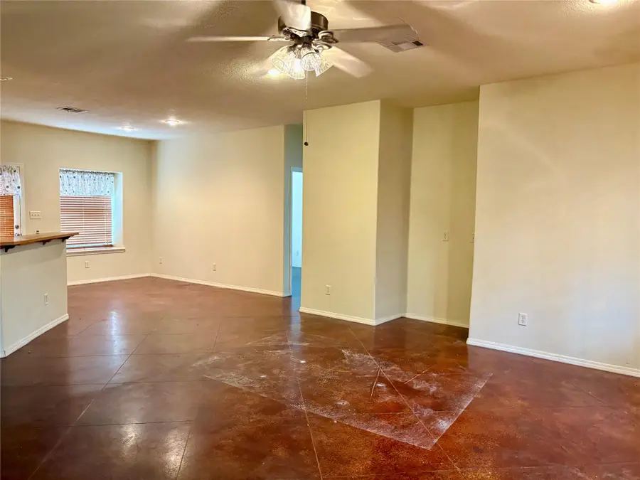 18611 Staghorn Dr, Point Venture, TX 78645 - #3