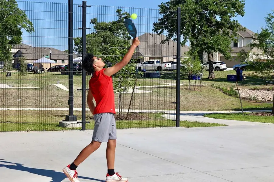 116 Pinyon Pine Dr, Bastrop, TX 78602 - Image #2