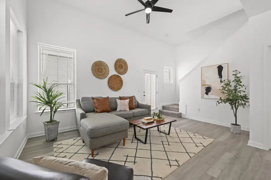 7712 Frida Bnd, Austin, TX 78744 - #3