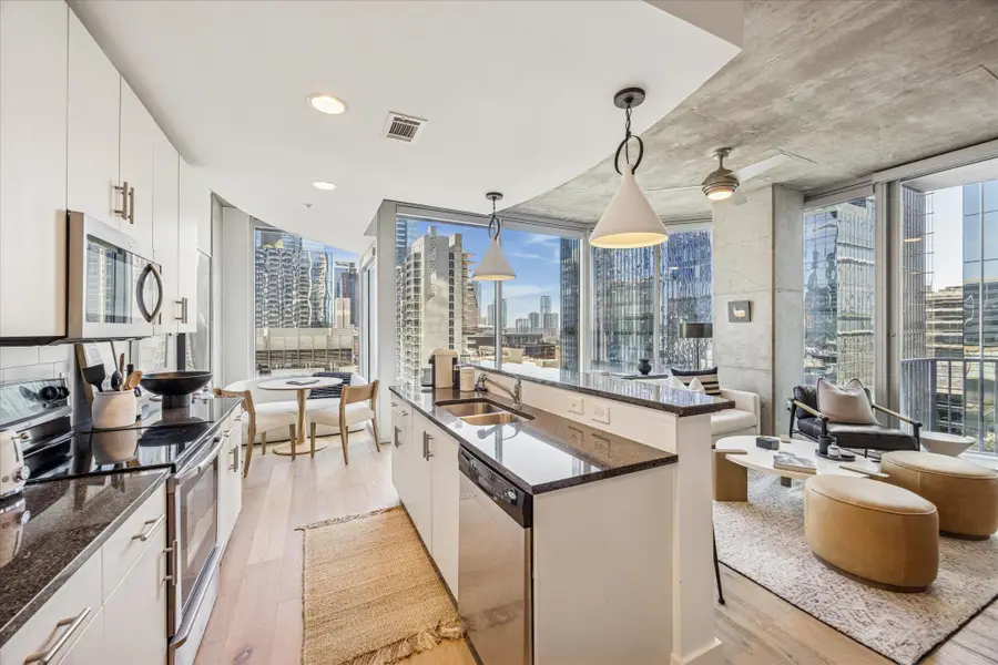 360 Nueces St #1001, Austin, TX 78701 - Image #2