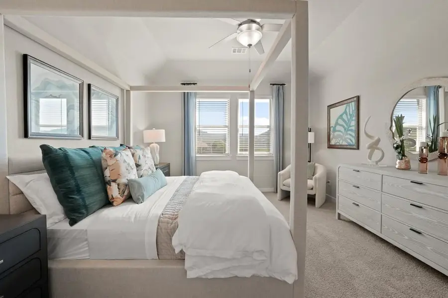 8112 Turning Leaf Cir, Lago Vista, TX 78645 - Image #3