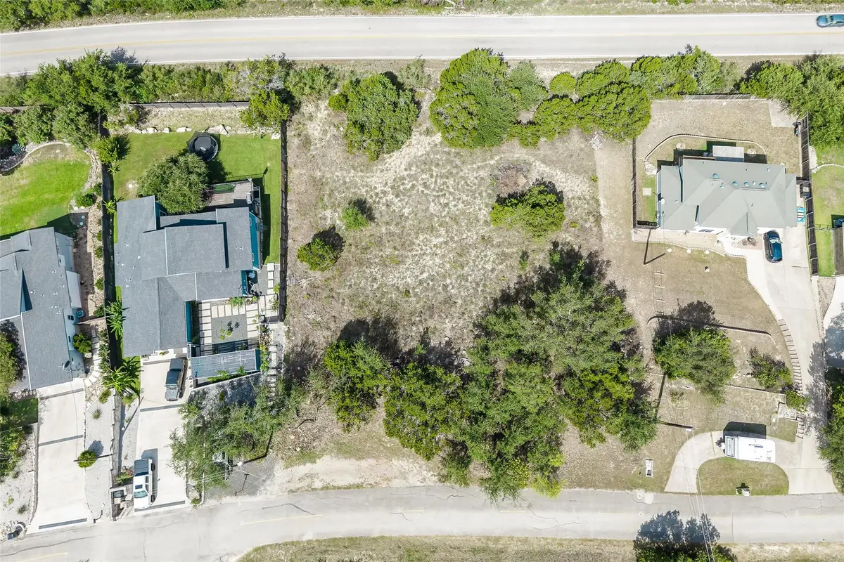 912 Daviot Dr, Spicewood, TX 78669 - #1