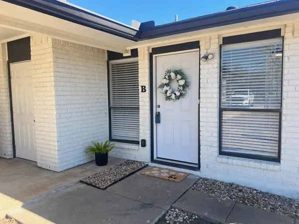 245 Mount Olive Rd #A & B, Cedar Creek, TX 78612