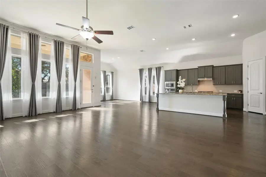 2016 Elk Creek Dr, Leander, TX 78641 - Image #3