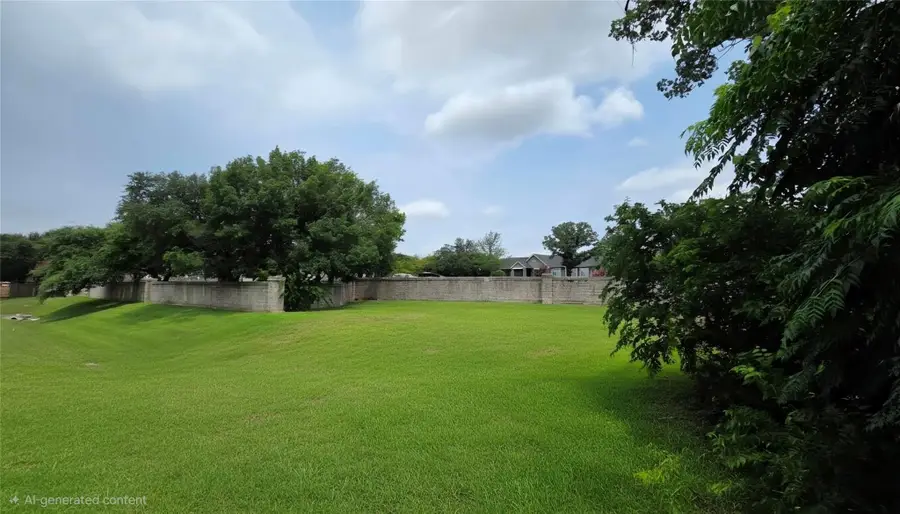 520 W 22nd St, Georgetown, TX 78626 - #2
