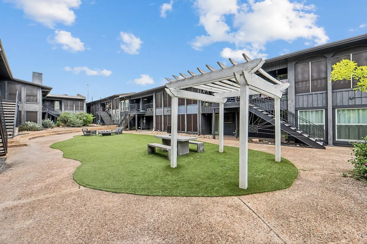 909 Reinli St #118, Austin, TX 78751 - #1