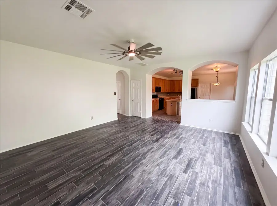 2002 Concan Dr, Hutto, TX 78634 - #3