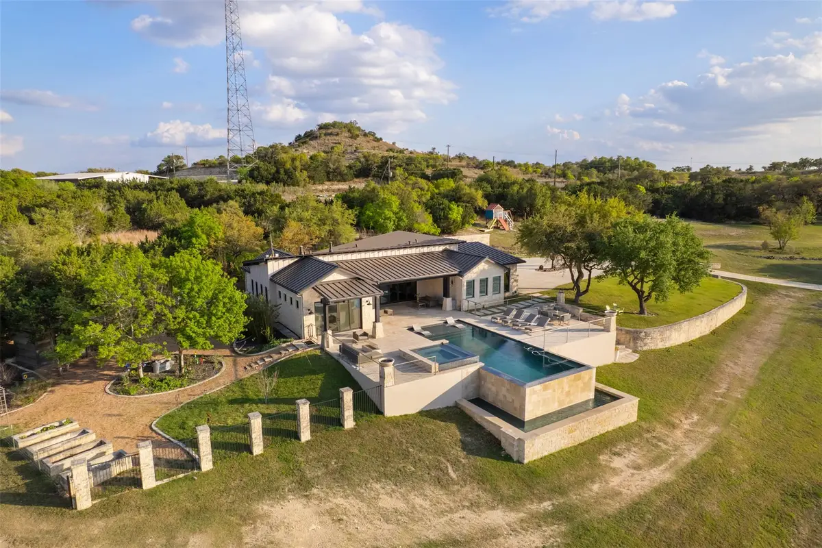 421 Rolling Hills Rd, Blanco, TX 78606 - #1