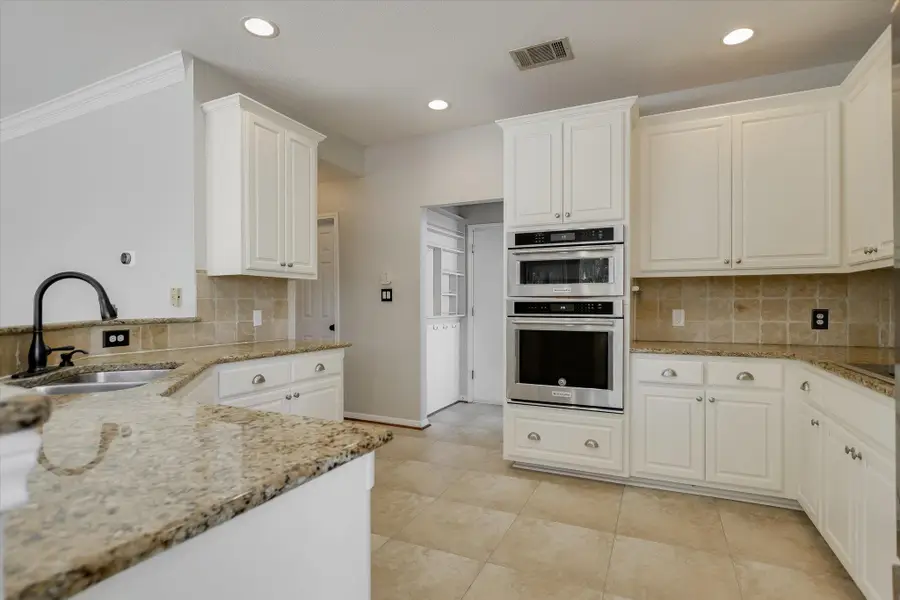 10305 Scull Creek Dr, Austin, TX 78730 - #2