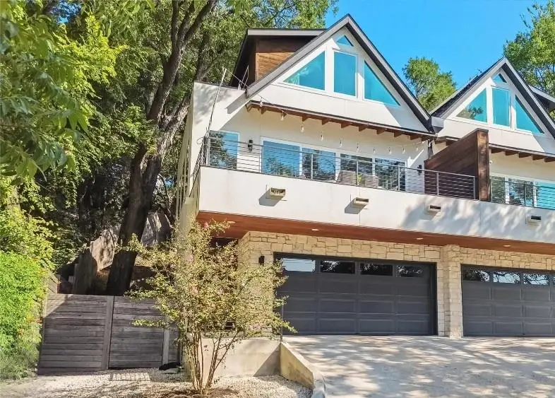 2712 Oak Springs Dr #A, Austin, TX 78702 - Image #3