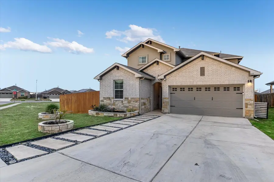 115 Callado Cir, San Marcos, TX 78666 - Image #2