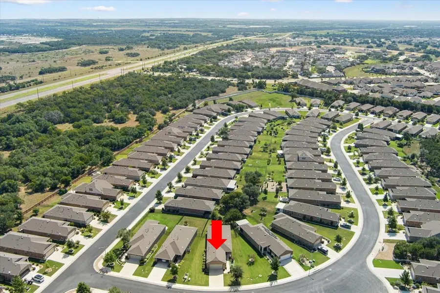 105 Comal Ln, Georgetown, TX 78633 - Image #2