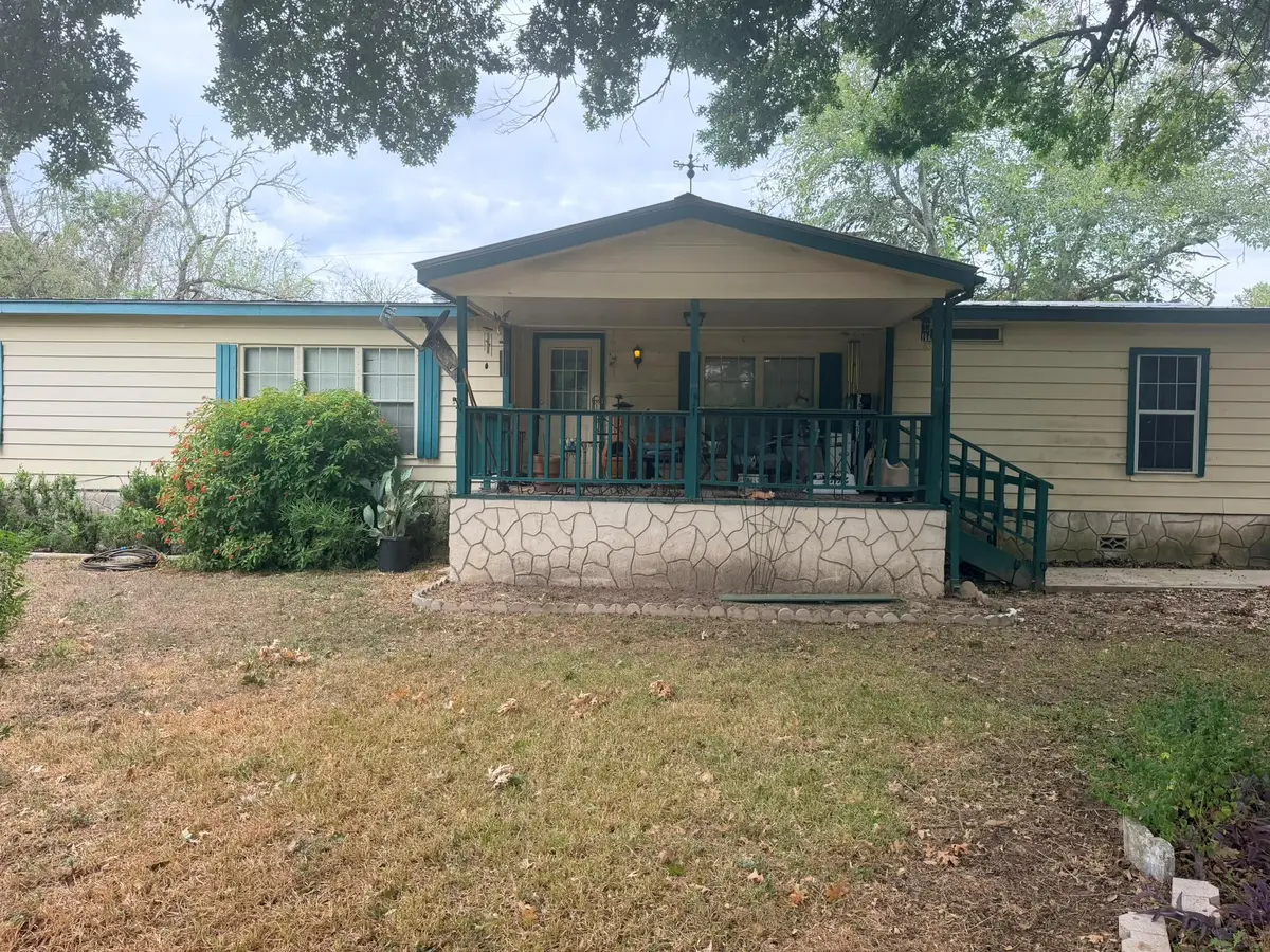 151 Oak Dr, McQueeney, TX 78123 - #1