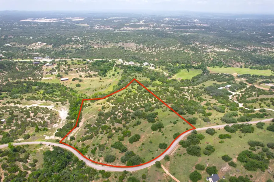 831 Hidden Creek Dr, Dripping Springs, TX 78620 - Image #2
