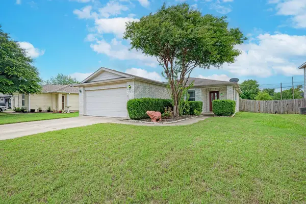 305 Creek Ledge Dr, Hutto, TX 78634