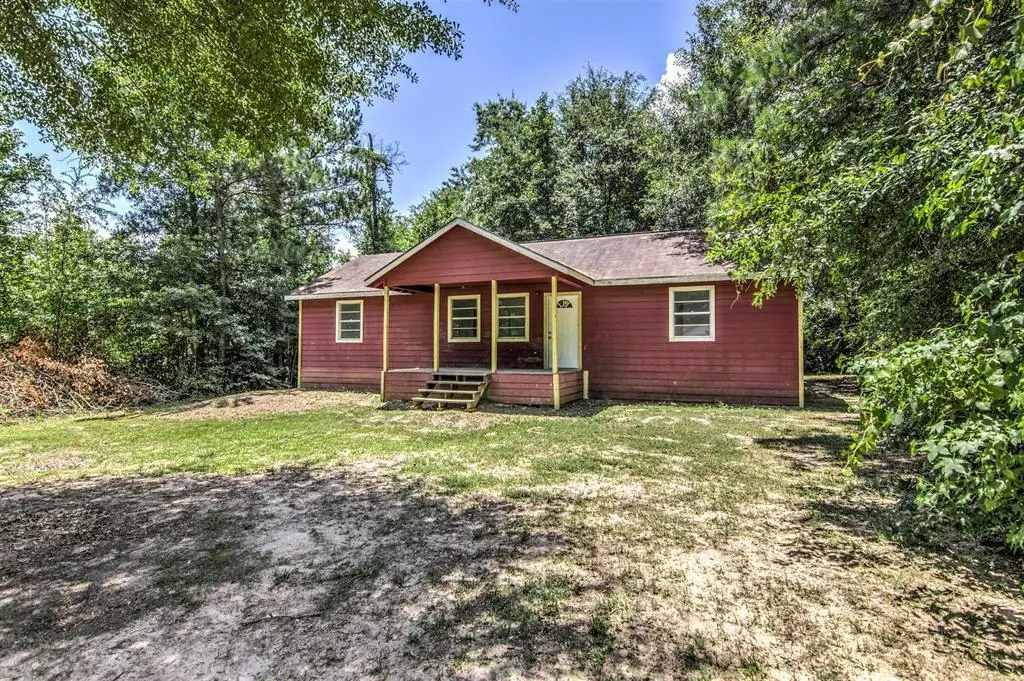 270 Roy Hall Dr, Cleveland, TX 77328 - Image #1