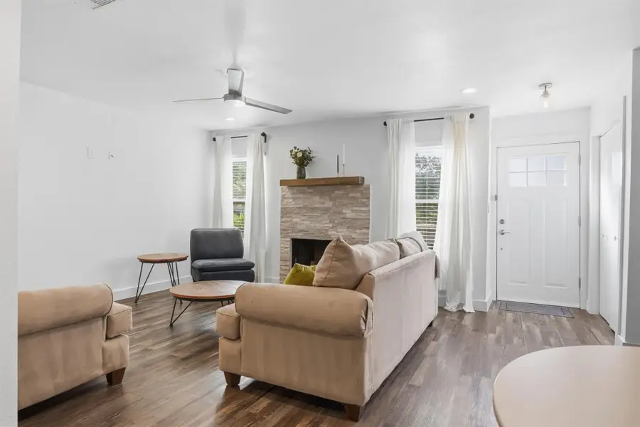 6406 Chimney Creek Cir #A, Austin, TX 78723 - #3