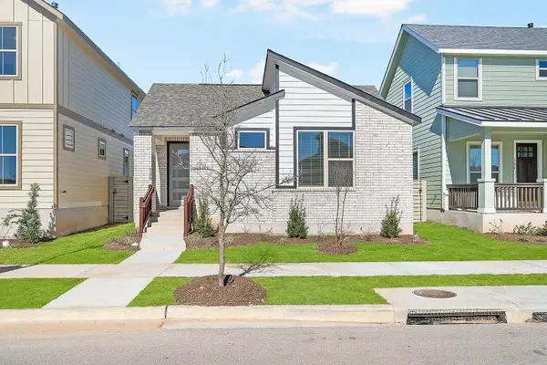 186 Weaver Ln, Bastrop, TX 78602