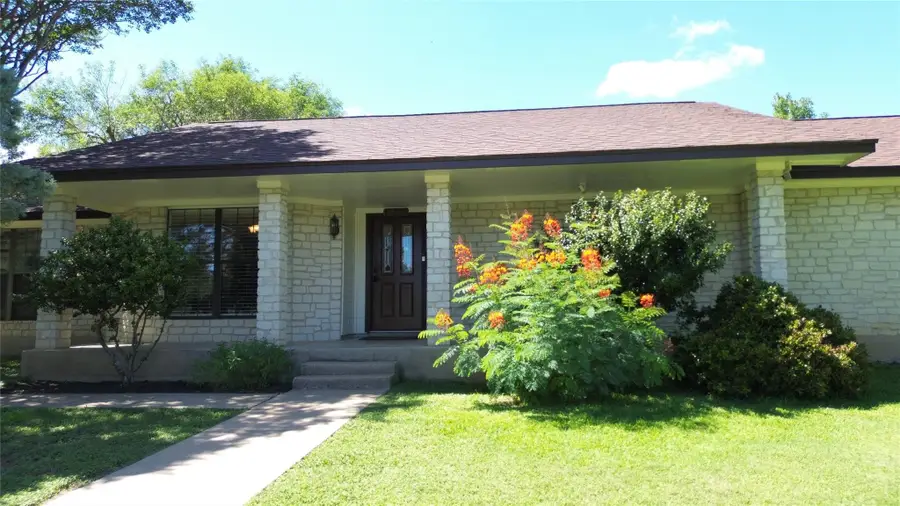 3804 Oak Meadow Dr, Round Rock, TX 78681 - #3