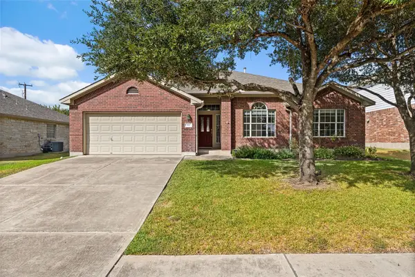 912 Abbeyglen Castle Dr, Pflugerville, TX 78660
