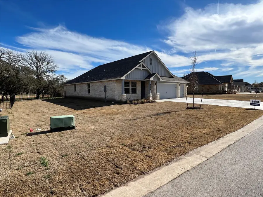120 Tom Kite Dr, Burnet, TX 78611 - Image #2
