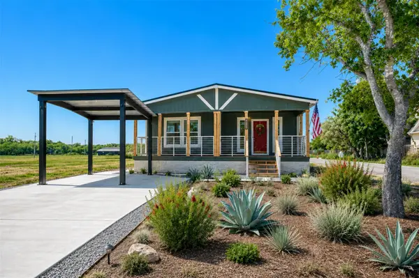 1200 E Green St, Llano, TX 78643