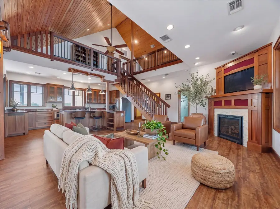 685 Hidden Creek Dr, Dripping Springs, TX 78620 - #2