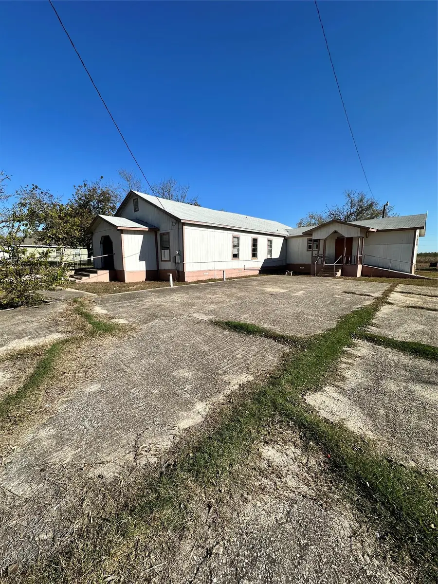 125 2nd Ave, Taylor, TX 76574 - Image #3