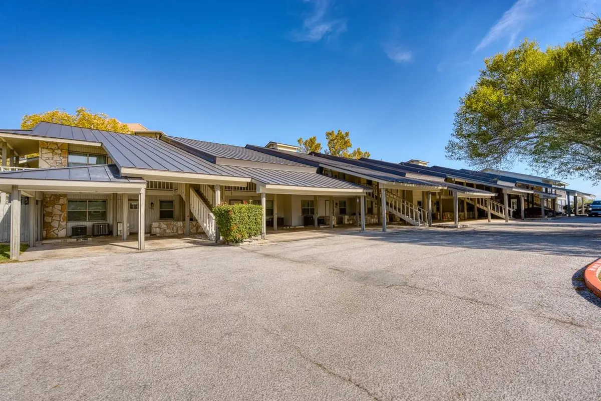 104 Cove E #207, Horseshoe Bay, TX 78657 - Image #1