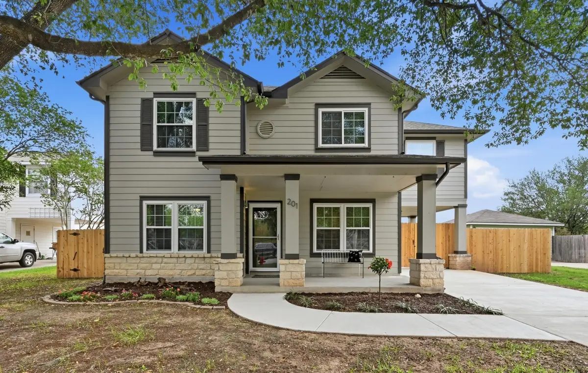 201 Tobin Dr, Buda, TX 78610 - #1