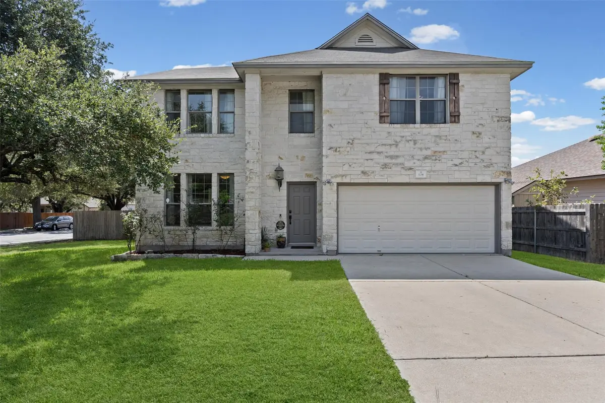 501 Wildwood Dr, Georgetown, TX 78633 - #1