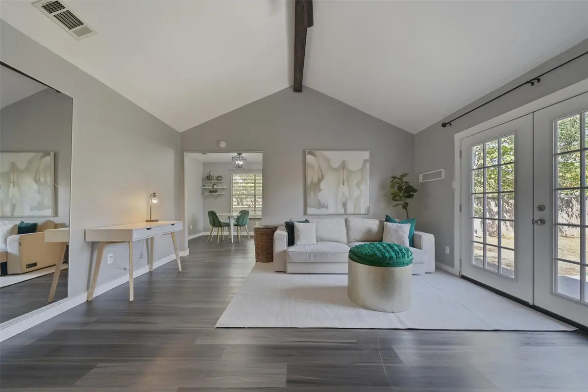 1601 Sagebrush Dr, Round Rock, TX 78681 - Image #1