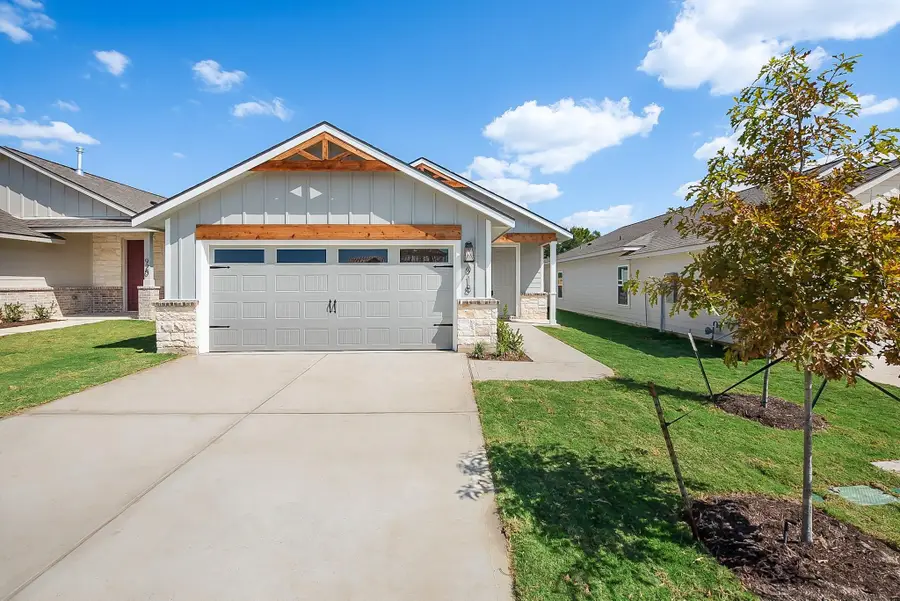 918 Fork, College Station, TX 77845 - Image #2