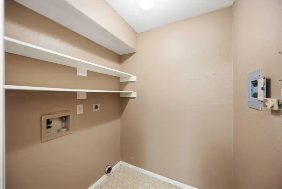 9797 Leawood Blvd #1202, Houston, TX 77099 - #2