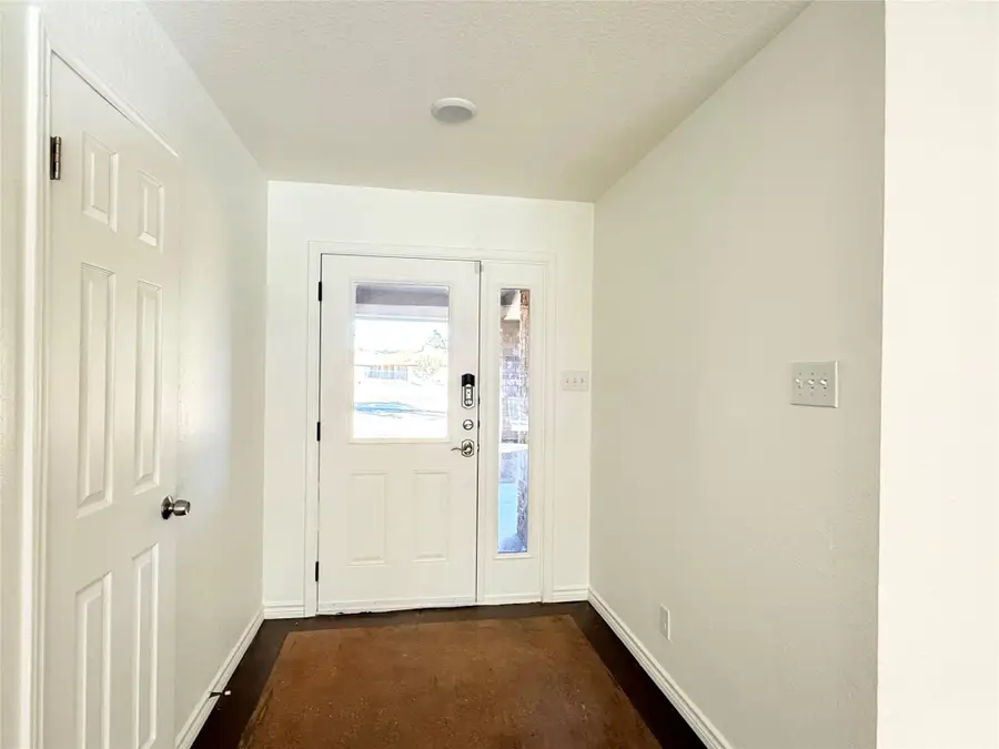 2111 Chinaberry Cir, Harker Heights, TX 76548 - Image #3