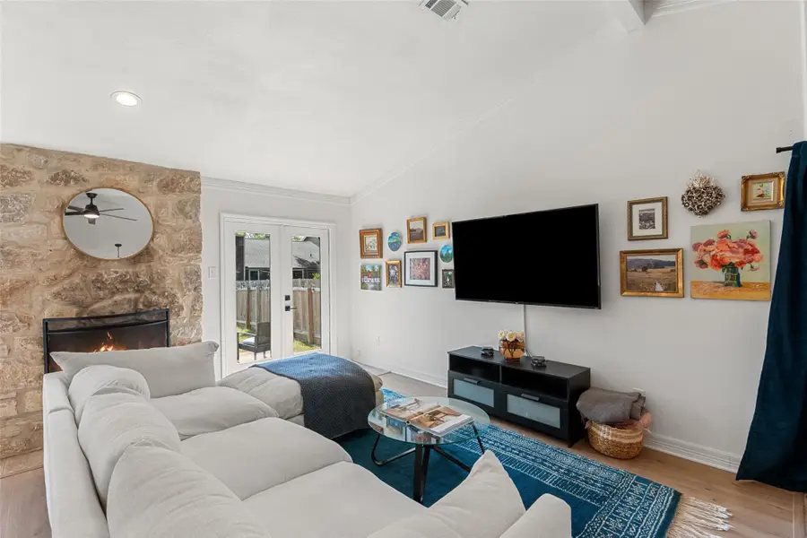 9833 Briar Ridge Dr, Austin, TX 78748 - Image #3