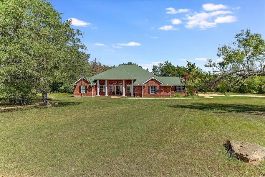 741 Knobbs Rd, McDade, TX 78650 - Image #2