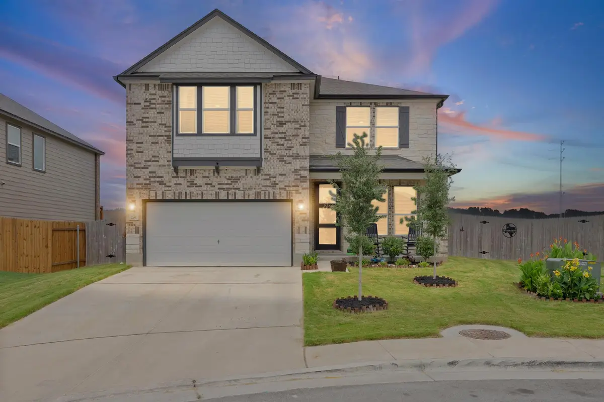 203 Teller Dr, Lockhart, TX 78644 - Image #1