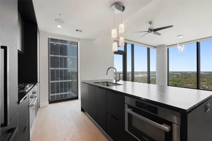 44 East Ave #2307, Austin, TX 78701 - Image #2