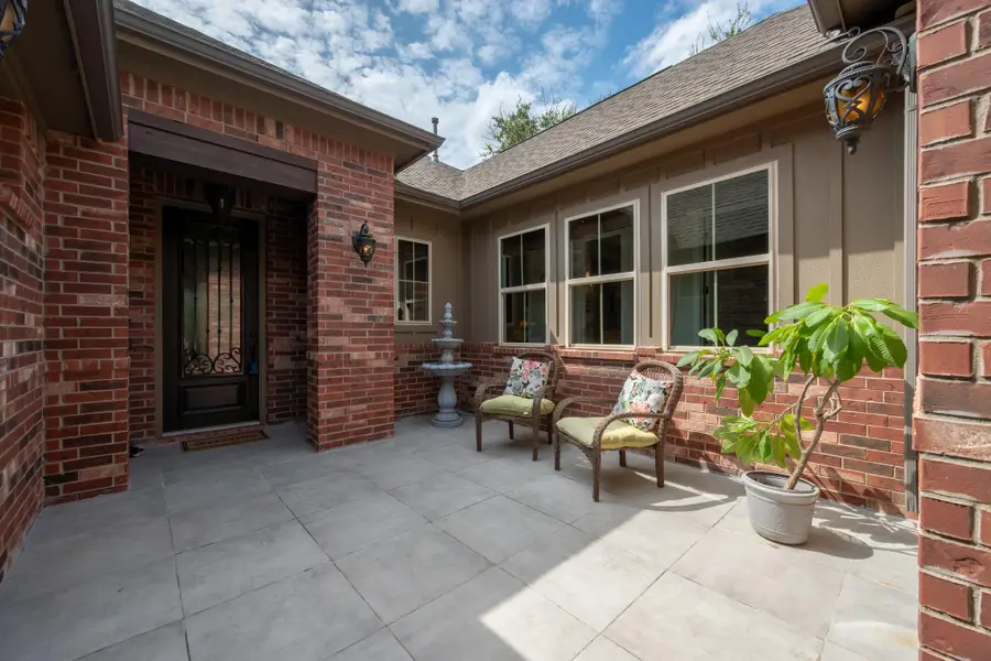 200 Lake Rim Cir, Georgetown, TX 78633 - #2