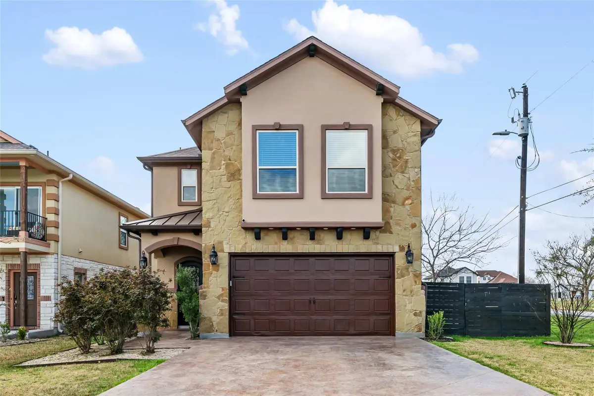 600 Samaripa St, Manor, TX 78653 - #1