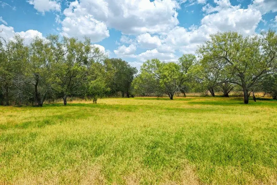 5112 E Us Highway 290 Highway #12, Fredericksburg, TX 78624 - Image #3