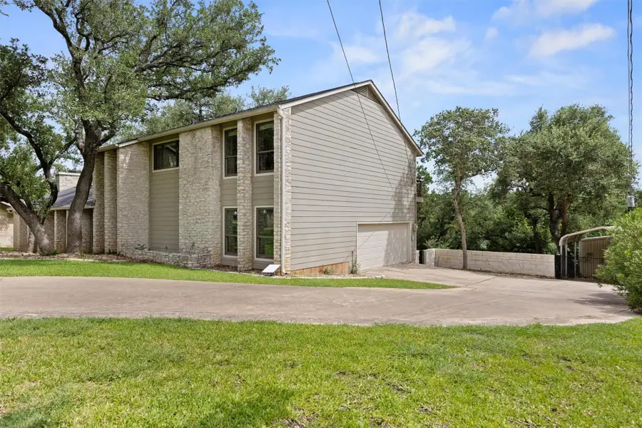 413 Ridgecrest Rd, Georgetown, TX 78628 - Image #2