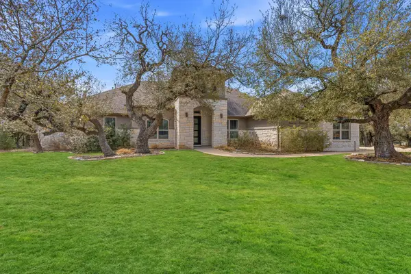 468 Lloyd Ln, Dripping Springs, TX 78620