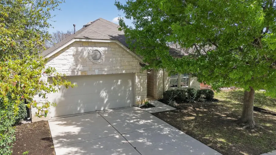591 Middle Crk, Buda, TX 78610 - #2