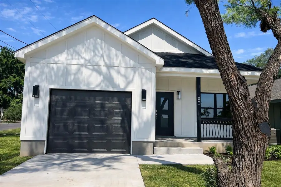 600 Fir Ln, Cottonwood Shores, TX 78657 - Image #3