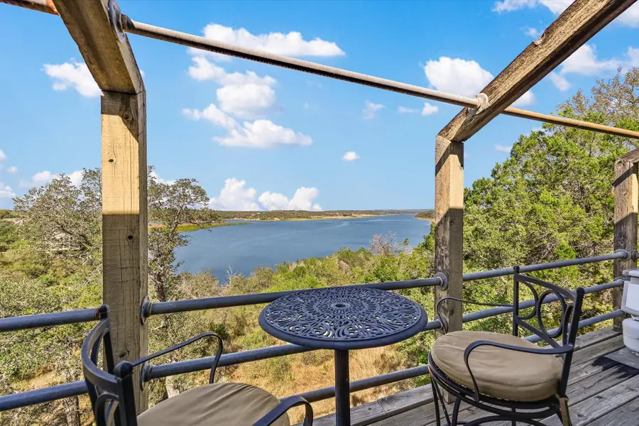 501 Coventry Rd, Spicewood, TX 78669 - Image #3